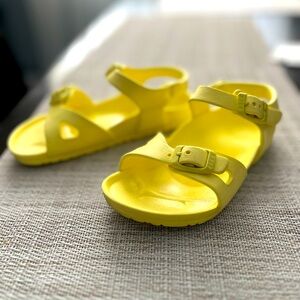 Girl used size 10us water friendly Birkenstocks in Yellow color,